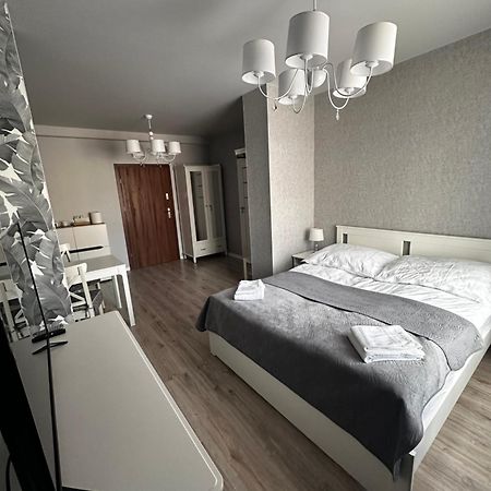 Apartamenty Czerwona Roza Wieprz  Zewnętrze zdjęcie